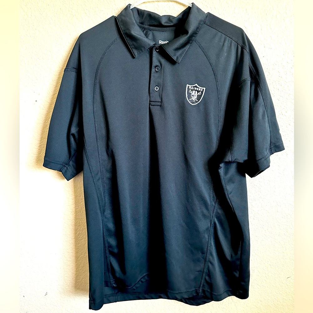 Used black XL Raiders short sleeve Reebok polyester polo shirt